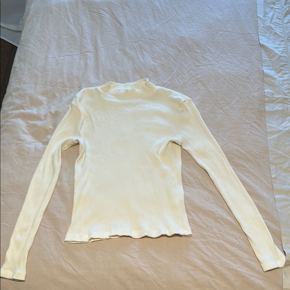 Uniqlo Cream Fitted Ribbed Blouse